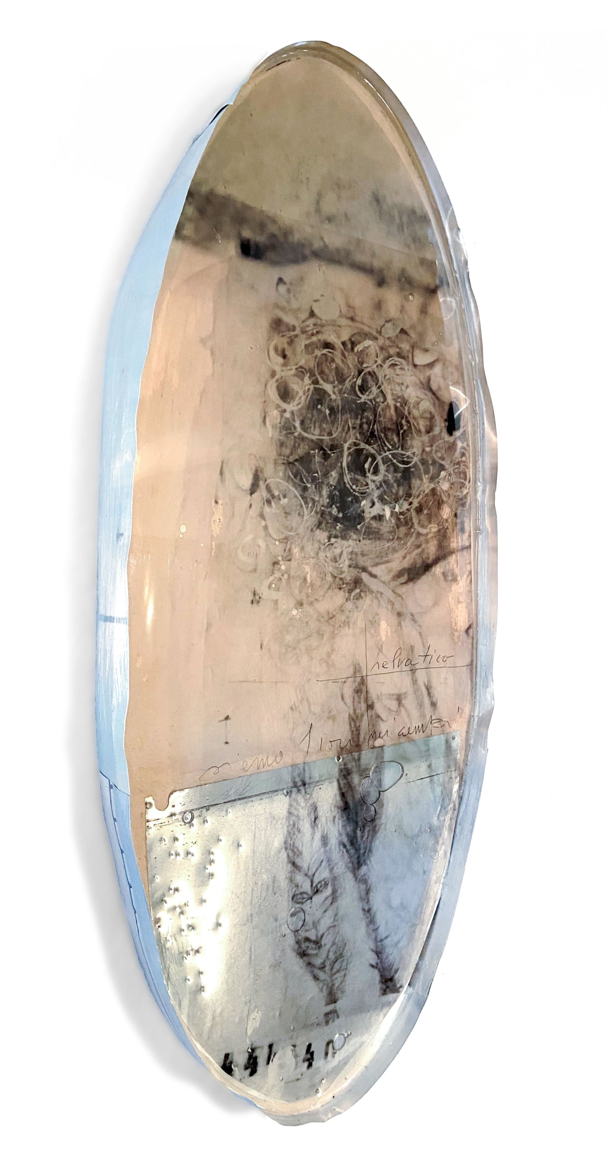 Oval